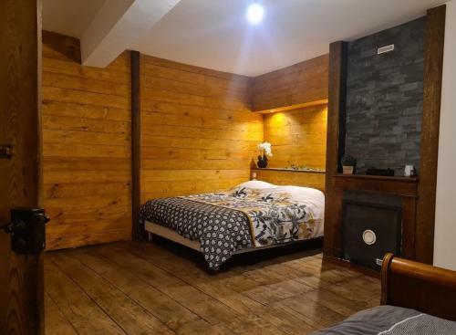 Maison Familiale Chaleureuse Avec Chemin�e