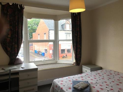 Suite Room With Double Bed, Working Space, Great View