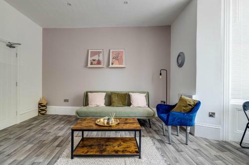 Apartment 1 And 2 @ Empire 39 - Central Location