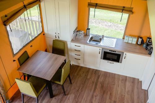 Hencote Vineyard Glamping Village