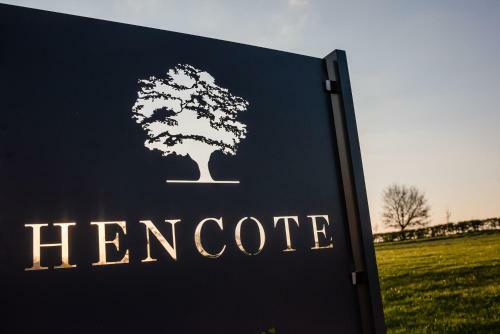 Hencote Vineyard Glamping Village