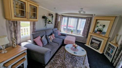 Newly Refurbished 6 Berth Caravan On The Grange
