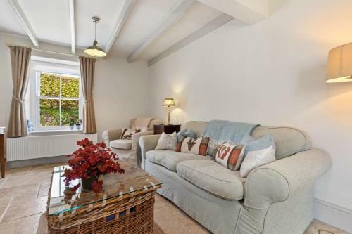 Caswell Cottage