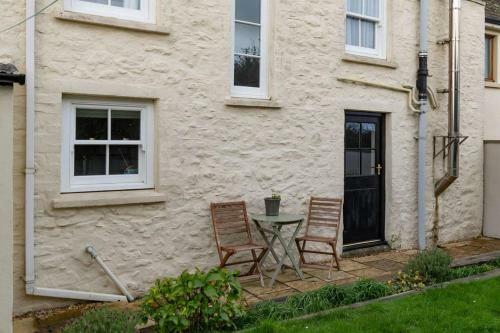 Caswell Cottage