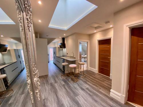 Exclusive Two Bedroom Apartment
