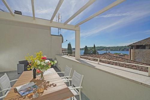 Apartamento UNA Finestra Vista Lago
