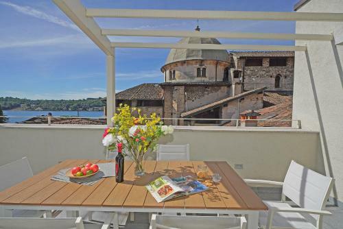 Apartamento UNA Finestra Vista Lago