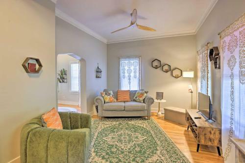Charming Omaha Home Less Than 1 Mi To Dining And Shops