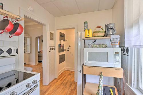 Charming Omaha Home Less Than 1 Mi To Dining And Shops