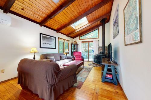 Shea Chalet