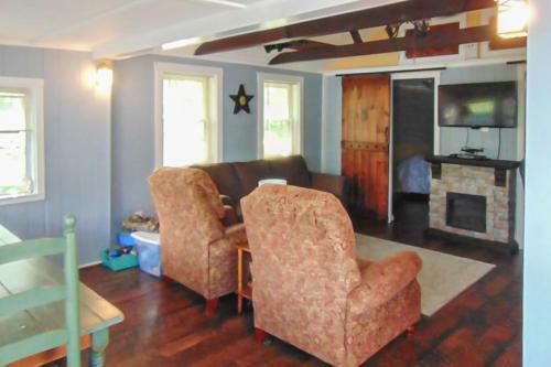 Lake Winnisquam Retreats