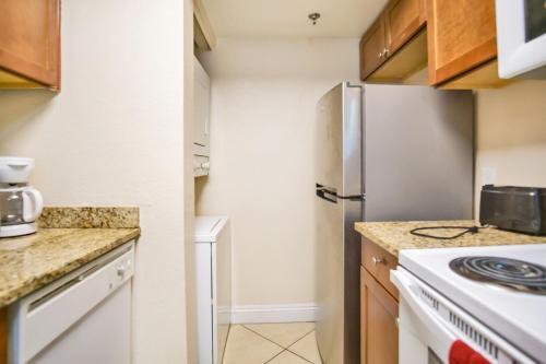 Apartamento Fully Furnished Luxury Condo
