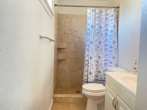 Horse Ranch Home 5 Room 2.5 Bath
