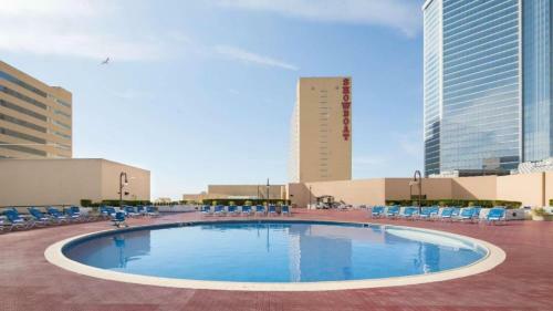 Posada Renovated Beachfront Suite Cozysuites Showboat