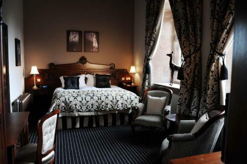 Hotel Peckforton Castle