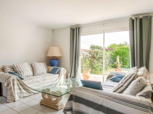 Holiday Home Meyran