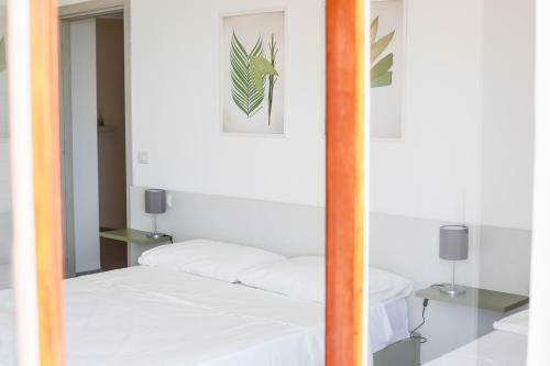 Hostal Sof�ta - Rooms & Apartment