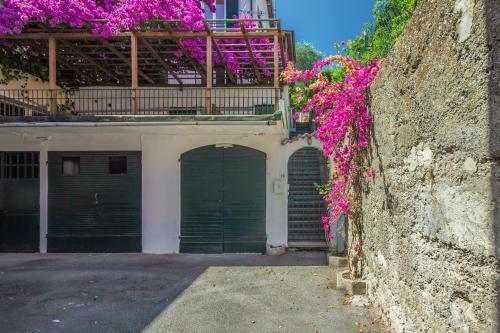 Apartamento La Bouganville