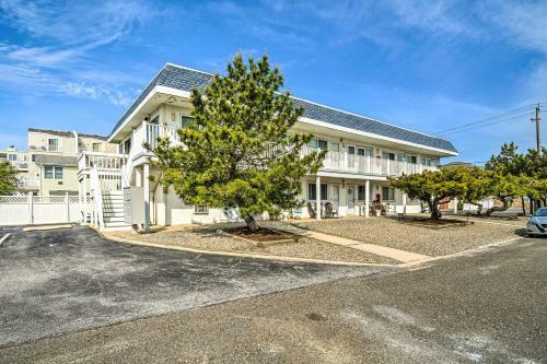 Apartamento First-floor Brigantine Condo Steps To Ocean!