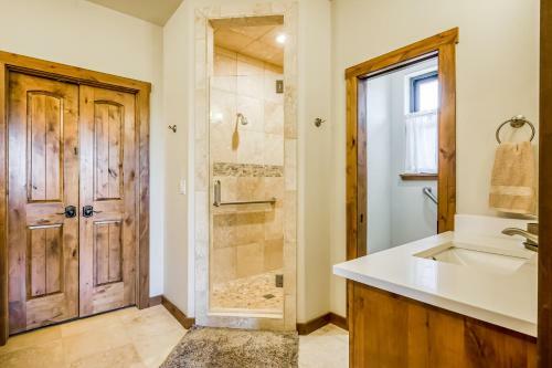 Preston Mountain Home