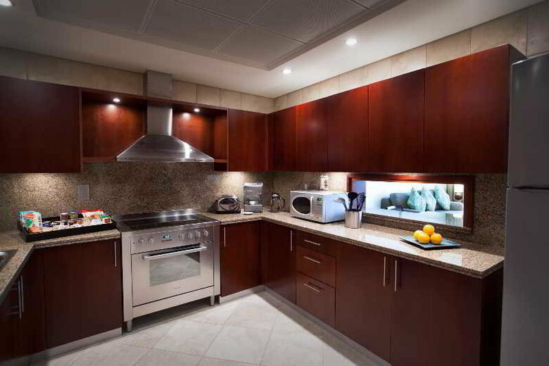 Hotel Oasis Beach Tower