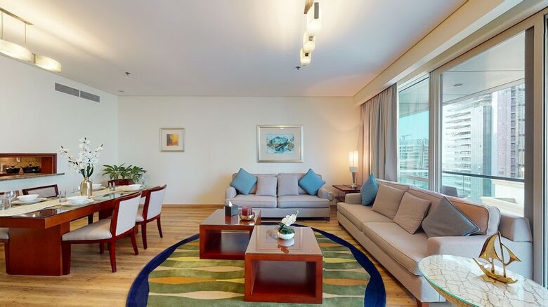 Hotel Oasis Beach Tower