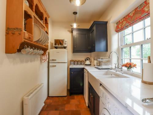 Postbox Cottage