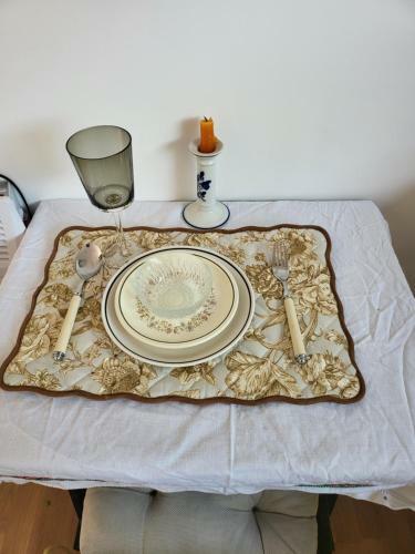 The Apple And Plum Cottage Studio Apartment New