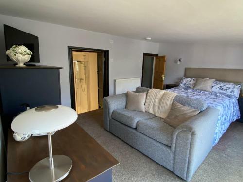 Bed & Breakfast Tom's Of Tregaron