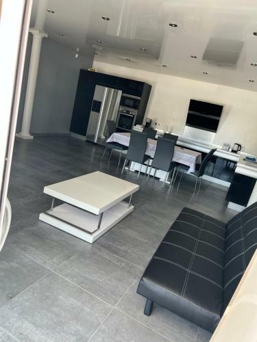 Hostal Villa Conviviale