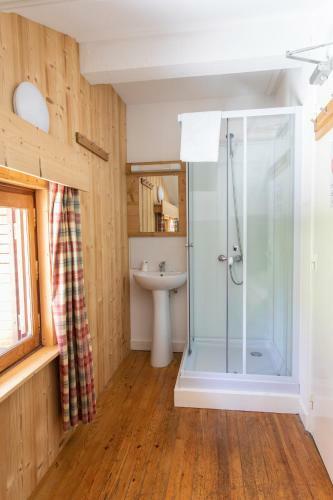 Hotel Le Chamois By Youralpadventure