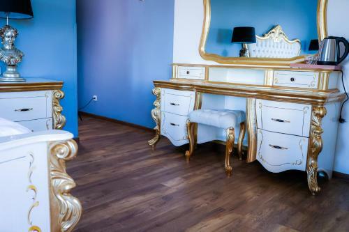 Hotel Schlo� Neuburg