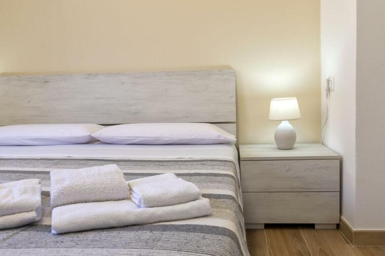 Hostal Vico Rooms