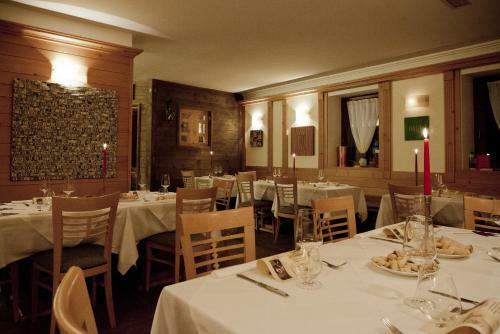 Hotel Valbruna Inn