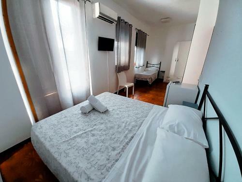 Hostal Sansone Holidays