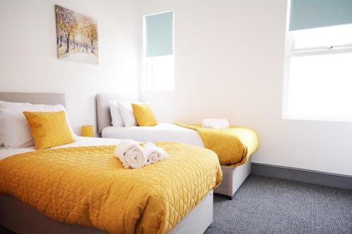 Sherlock House - Stylish Home Sleeping Up To 6