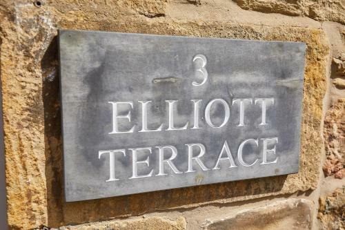 Host & Stay - Elliott Terrace