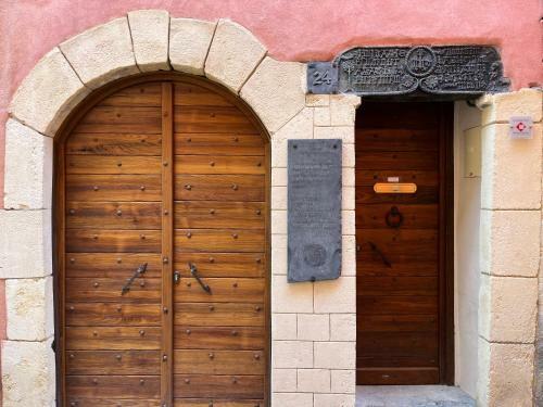 Maison De Village