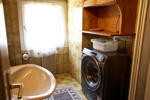 Sula's Apartment