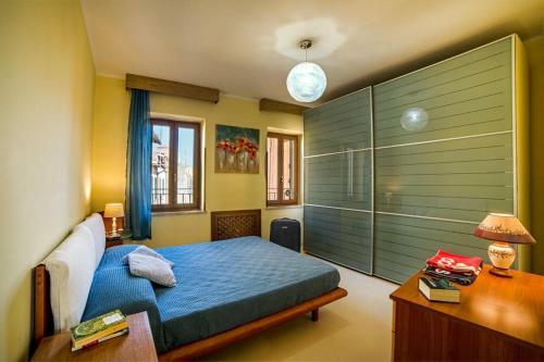 Sea View Apartment With Balcony