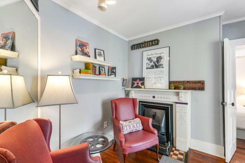 Vine Inn & Carriage House
