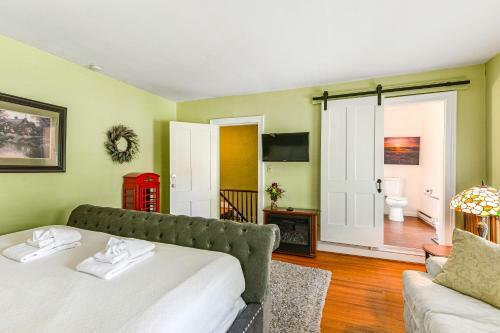 Vine Inn & Carriage House