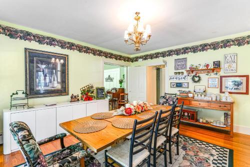 Vine Inn & Carriage House