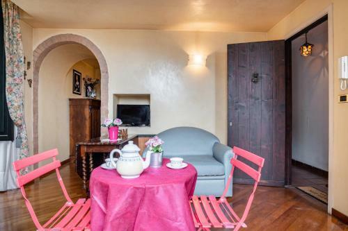 Porta Messina Functional Apartment