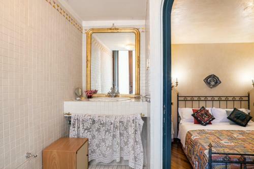 Porta Messina Functional Apartment
