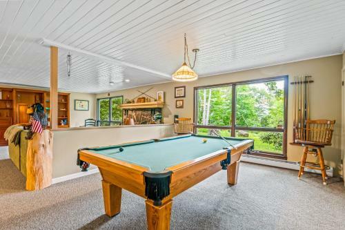 Five Chimneys Lake House