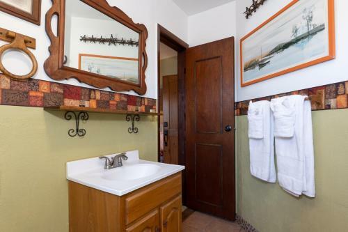 Saratoga Farmstead B&B