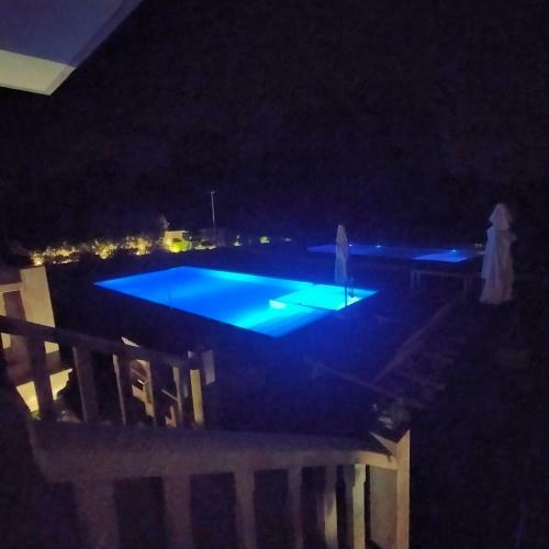 Espectacular Villa Con Piscina Inifity