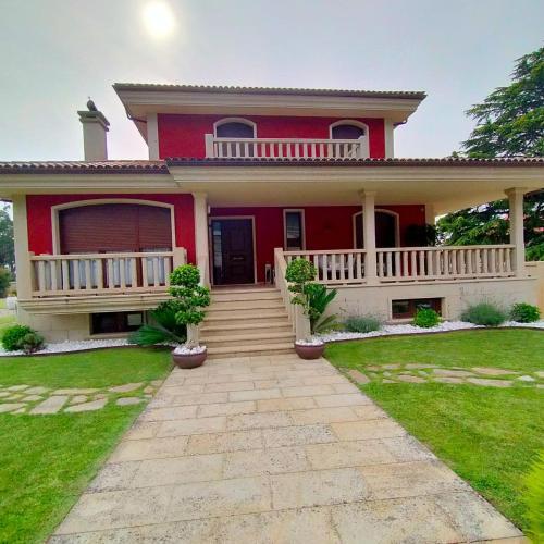 Espectacular Villa Con Piscina Inifity