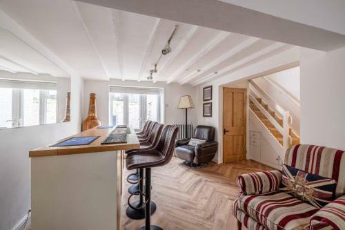 Apartamento Long Walk, Castle & Shops On Your Doorstep